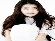 一个韩国女的唱的傻瓜